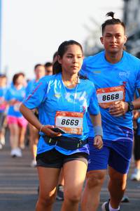 BIB: 6998, 8998
                            <button type="button" onclick="openModal(3392970)" class="btn btn-primary btn-sm float-right btn-popup" data-toggle="modal" data-target=".modal-high-quality">
                        <i class="fas fa-shopping-cart"></i> Add to Cart
                    </button>
                                            <button type="button" onclick="isThisMe(3392970, true)" class="btn btn-success btn-sm float-right btn-popup btn-isme hidden" data-toggle="tooltip" data-placement="bottom" title="นี่คือรูปของคุณใช่ไหม คลิกที่นี่เพื่อเอาเข้าอัลบั้ม">
                        <i class="fas fa-plus"></i> Add to album
                    </button>
                    <button type="button" onclick="isThisMe(3392970, false)" class="btn btn-warning btn-sm float-right btn-popup btn-isnotme hidden">
                        <i class="fas fa-ban"></i> Remove from album
                    </button>